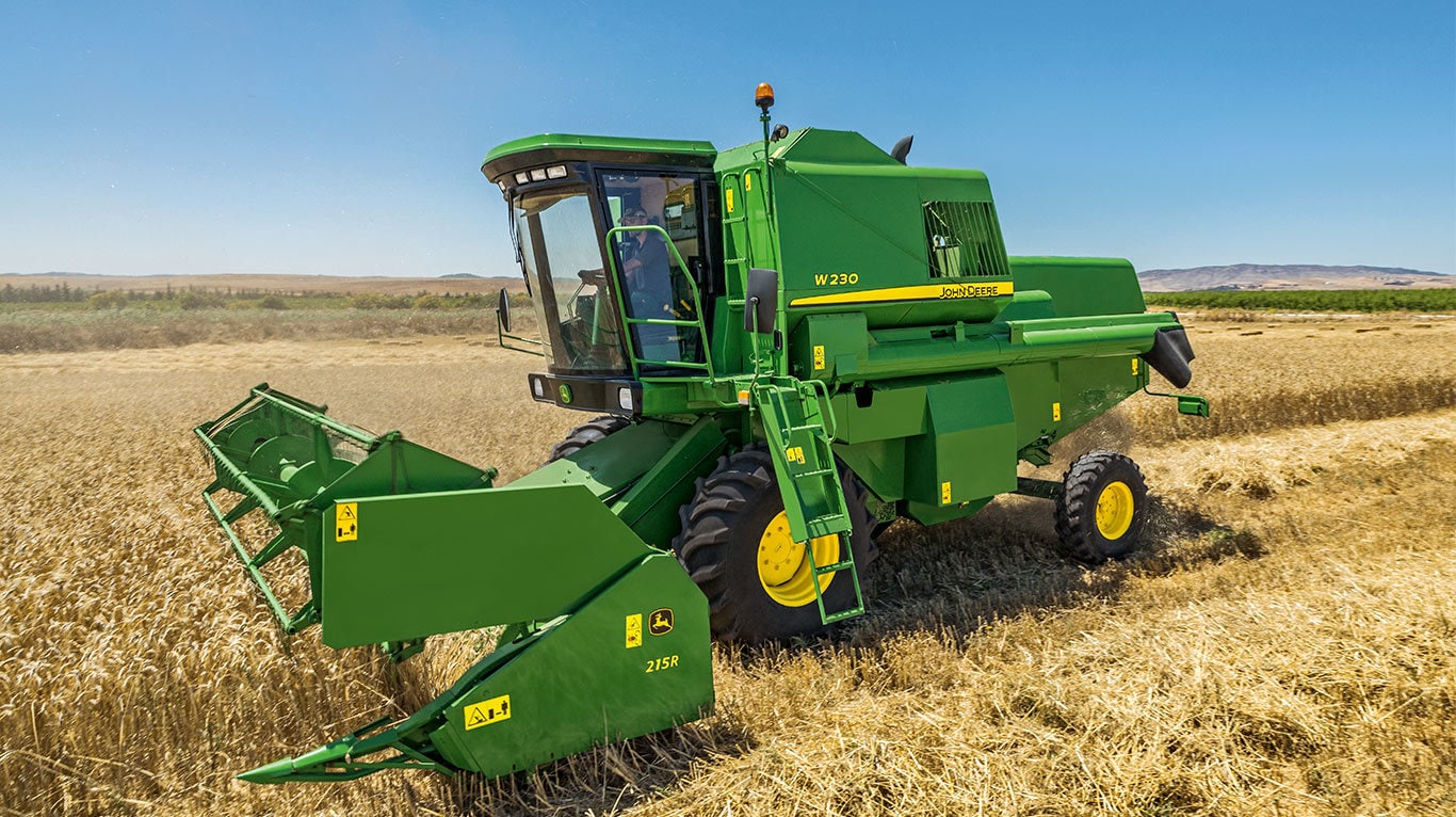 John deere hot sale combine harvester