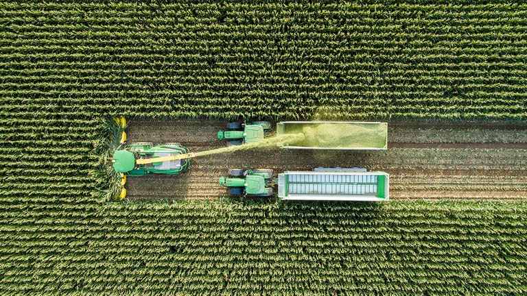 850XZ Field Tractor - Top View