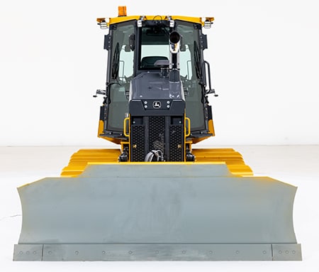 650 P dozer front view