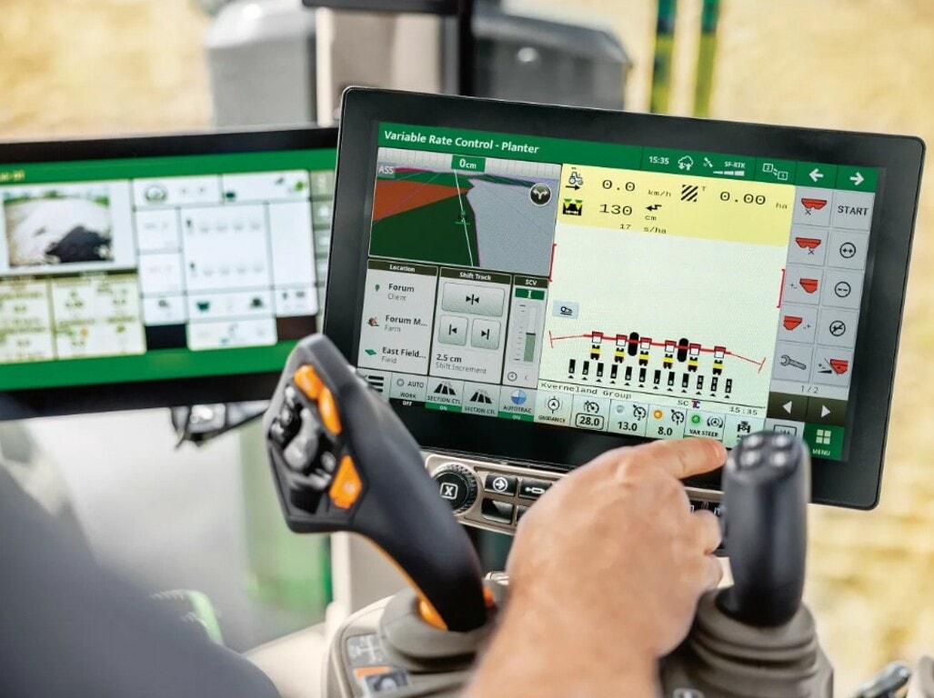 G5 Plus Extended Monitor - Cab View 2