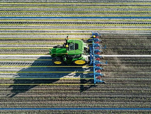 Mechanical weed control
