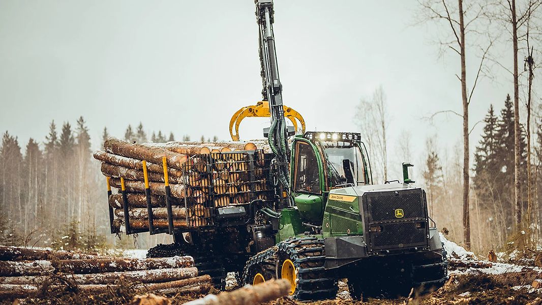 Large load space and fast driving speed