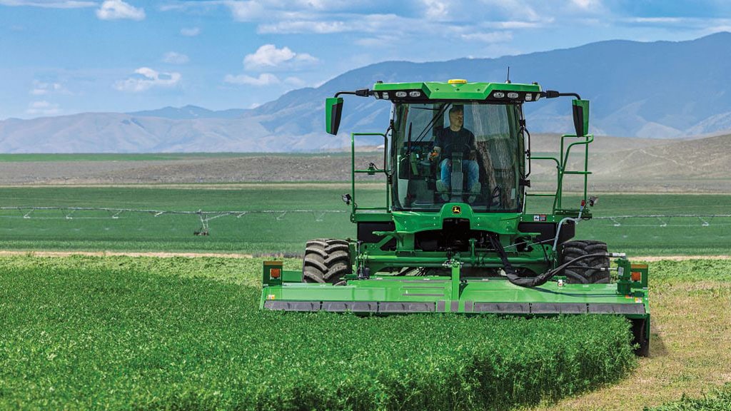 Windrower and it's header