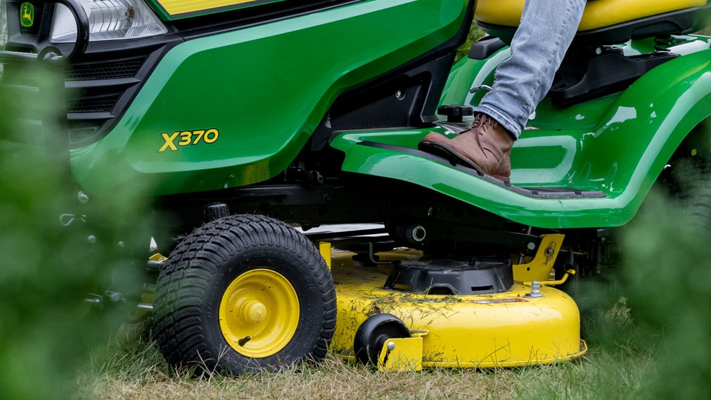 close up image of mower deck